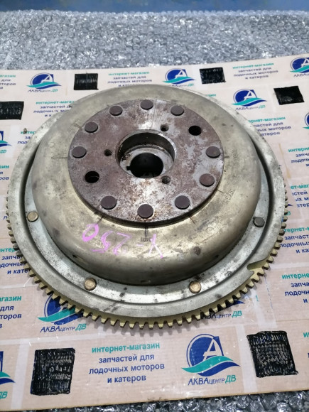 б/у Yamaha 225-250 маховик 61A-85550-00-00