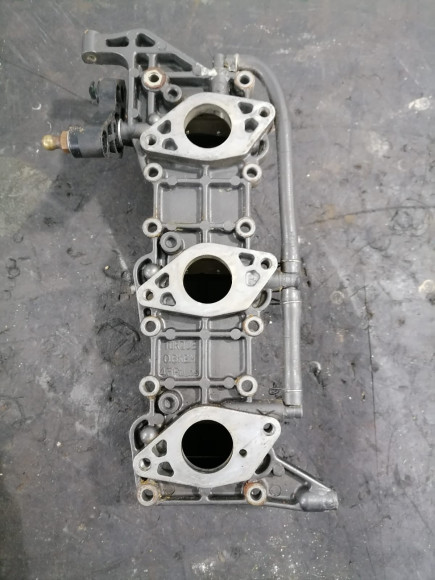 б/у Tohatsu 40 впускной коллектор с клапанами в сборе 3C8B02020-0,3T5-02100-0