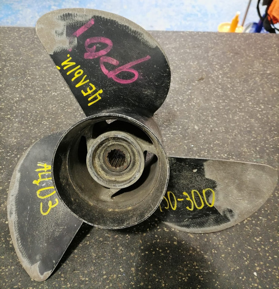 б/у Yamaha 150-300, F150-F275, F300B (3x15-1/4x15) Гребной винт (Yamaha) б/у Yamaha 150-300, F150-F275, F300B (3x15-1/4x15) Гребной винт (Yamaha)