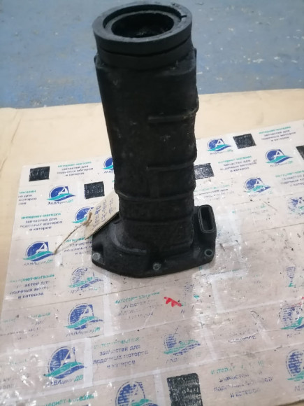 б/у Yamaha F30-40 глушитель 67C-14711-12-5B