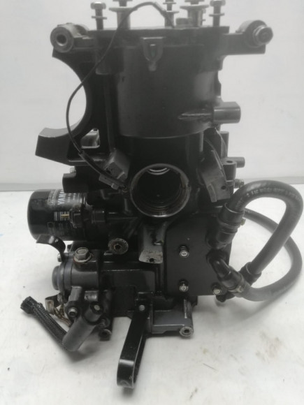 б/у Yamaha F25A блок цилиндров 65W-15100-11-1S