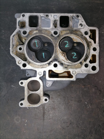 б/у Yamaha F25A головка блока цилиндров 65W-11111-20-1S