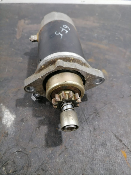 б/у Yamaha 25-50 электростартер 6F5-81800-11-00 б/у Yamaha 25-50 электростартер 6F5-81800-11-00