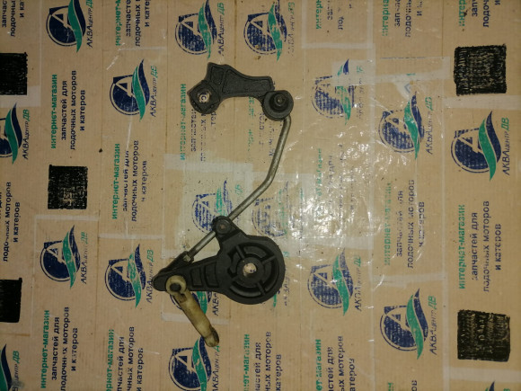 б/у Suzuki 25-30 управление дросселем 19121-96301-000,19135-96350-000 б/у Suzuki 25-30 управление дросселем 19121-96301-000,19135-96350-000
