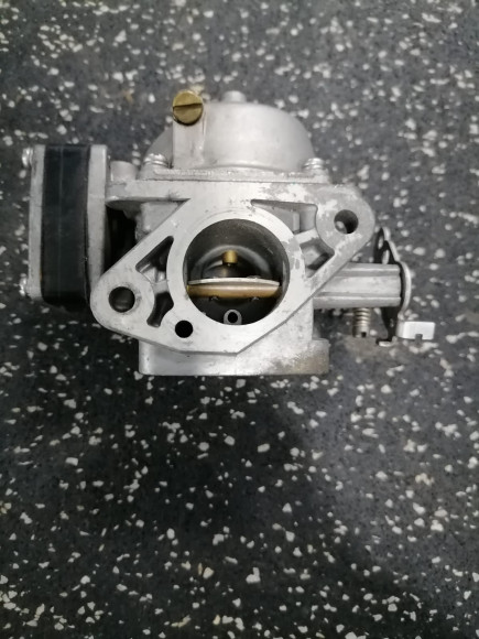 б/у Yamaha 6C карбюратор 6H6-14301-01-00