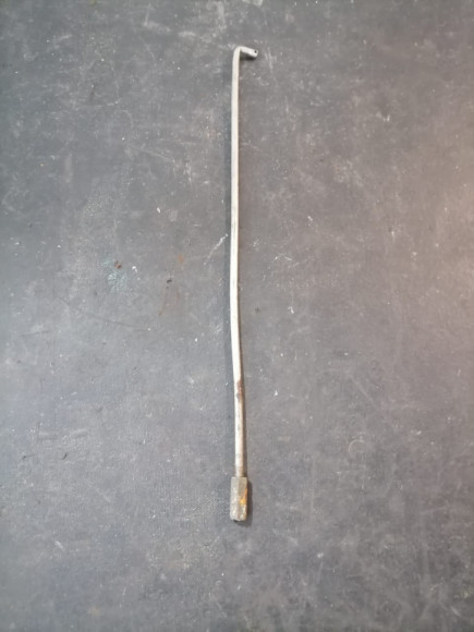 б/у Yamaha 25-30 тяга оси включения хода 6J8-44143-00-00
