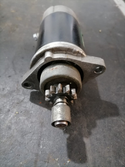 б/у Yamaha 40-50 электрический стартер 6F5-81800-11-00