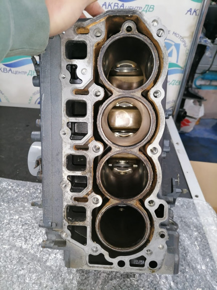 б/у Yamaha F50A блок цилиндров 62Y-15100-10-94 б/у Yamaha F50A блок цилиндров 62Y-15100-10-94