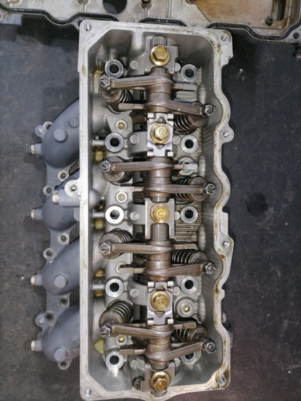 б/у Yamaha F60A головка блока цилиндров в сборе 69W-11111-00-1S