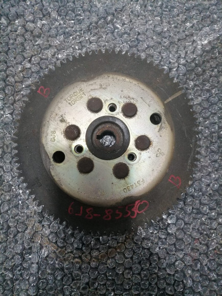 б/у Yamaha 30D маховик 6J8-85550-A1-00