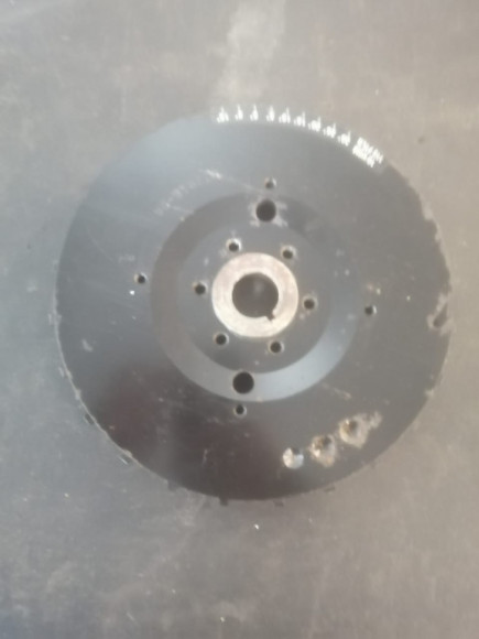 б/у Yamaha F20-40 маховик  65W-85550-01-00