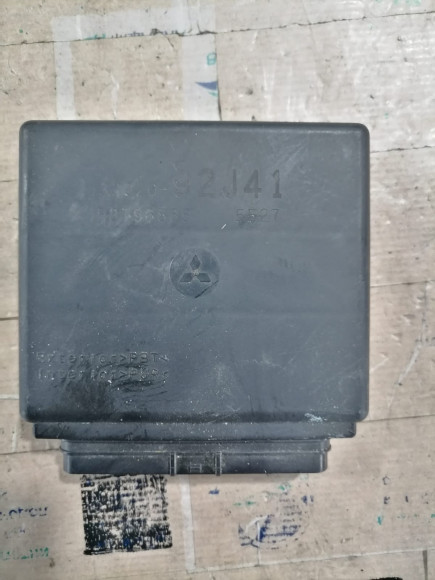 б/у Suzuki DF140 коммутатор 33920-92J41-000 б/у Suzuki DF140 коммутатор 33920-92J41-000