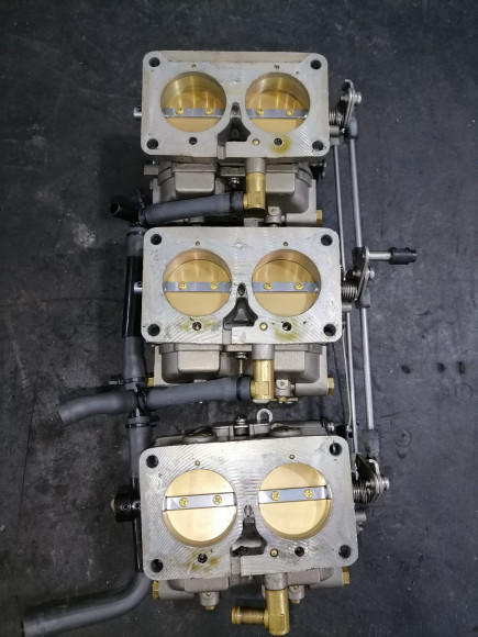 б/у Yamaha 175 карбюраторы в сборе 6R3-14301-01-00,6R3-14302-01-00,6R3-14303-01-00 Диффузор 24