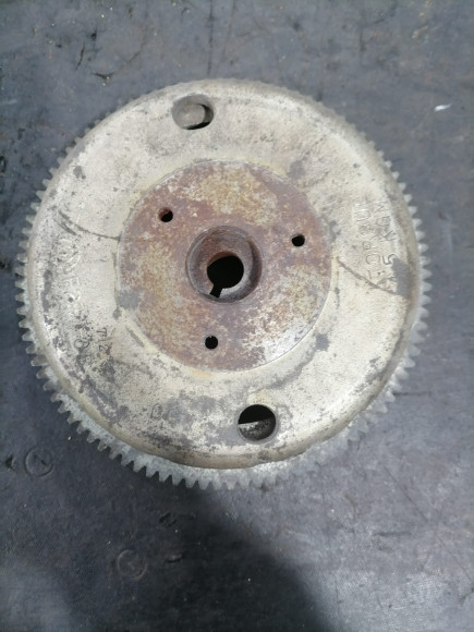 б/у Yamaha 6-8 маховик с венцом 6G1-85550