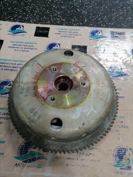 б/у Yamaha 6-8 маховик с венцом 6G1-85550