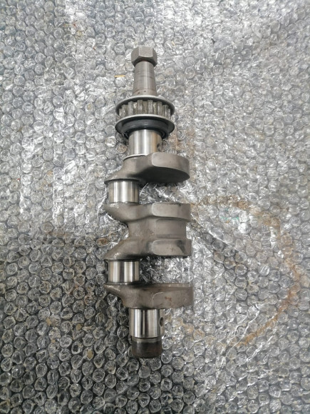 б/у Yamaha F8-9.9 коленчатый вал 6G8-11411-04-00