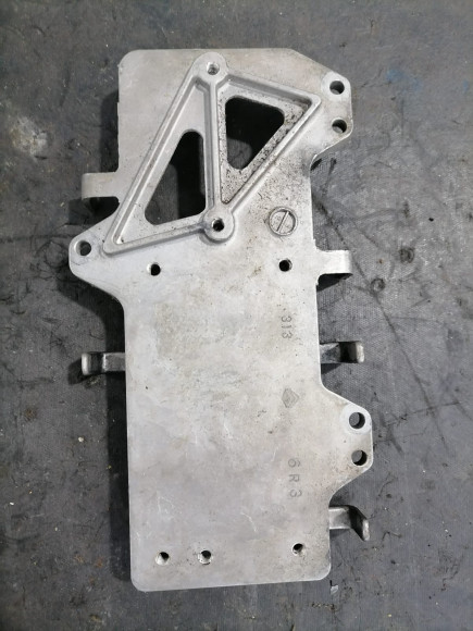 б/у Yamaha 150-225 скоба держатель 6R3-81948-00-94