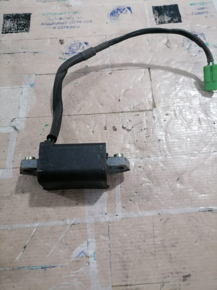 б/у Honda 35-50 катушка зажигания 30590-ZV5-003 б/у Honda 35-50 катушка зажигания 30590-ZV5-003
