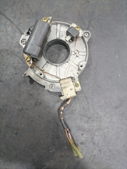 б/у Yamaha 6-8 основание с катушками в сборе 6G1-85560-F0-00 б/у Yamaha 6-8 основание с катушками в сборе 6G1-85560-F0-00