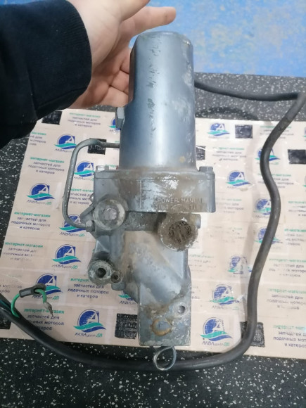 б/у Yamaha 60-70 гидроподъемник 6H3-43800-04-EJ