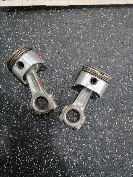 б/у Yamaha F8-9.9 шатун 6G8-11650-03 б/у Yamaha F8-9.9 шатун 6G8-11650-03