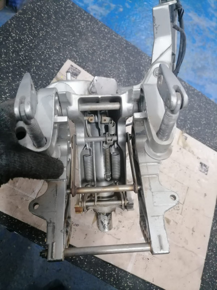 б/у Honda 8 поворотный кронштейн в сборе 50101-881-840ZA,50200-881-840ZA,
