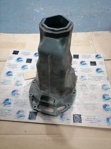 б/у Yamaha F200-225 глушитель 69J-14711-10-5B