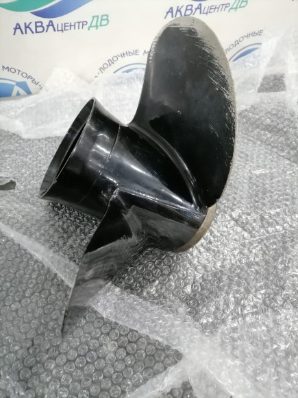 б/у Винт гребной Suzuki DF70-140 13 1/4 17 б/у Винт гребной Suzuki DF70-140 13 1/4 17