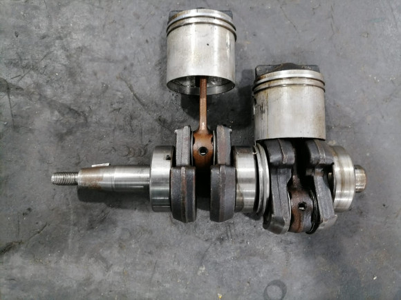 б/у Yamaha 6-8 коленчатый вал в сборе 6N0-E1400-00-00 б/у Yamaha 6-8 коленчатый вал в сборе 6N0-E1400-00-00
