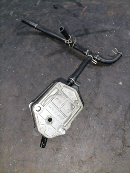 б/у Yamaha 20-90 топливный насос 6A0-24410-05-00 б/у Yamaha 20-90 топливный насос 6A0-24410-05-00