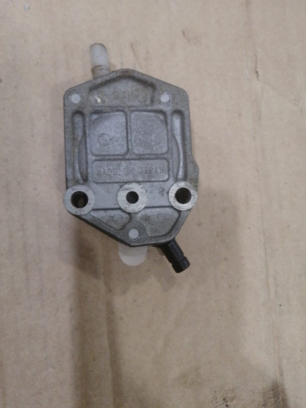 б/у Tohatsu M30A топливный насос 356-04000-1