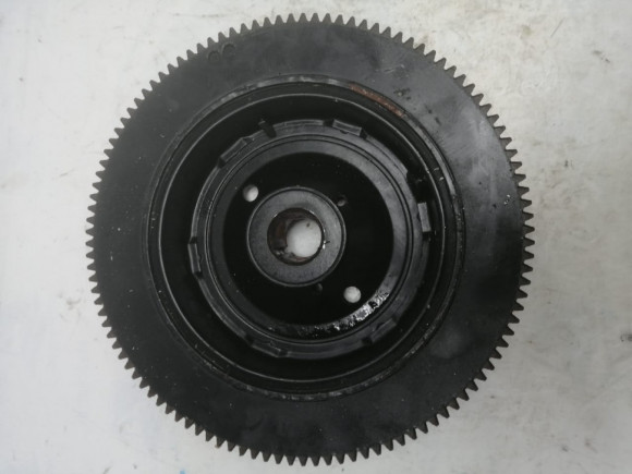 б/у Yamaha 115-140 маховик 6N7-85550-00-00
