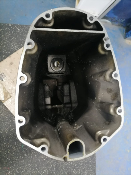 б/у  Honda BF35-50 дейдвуд 40201-ZV5-700ZA